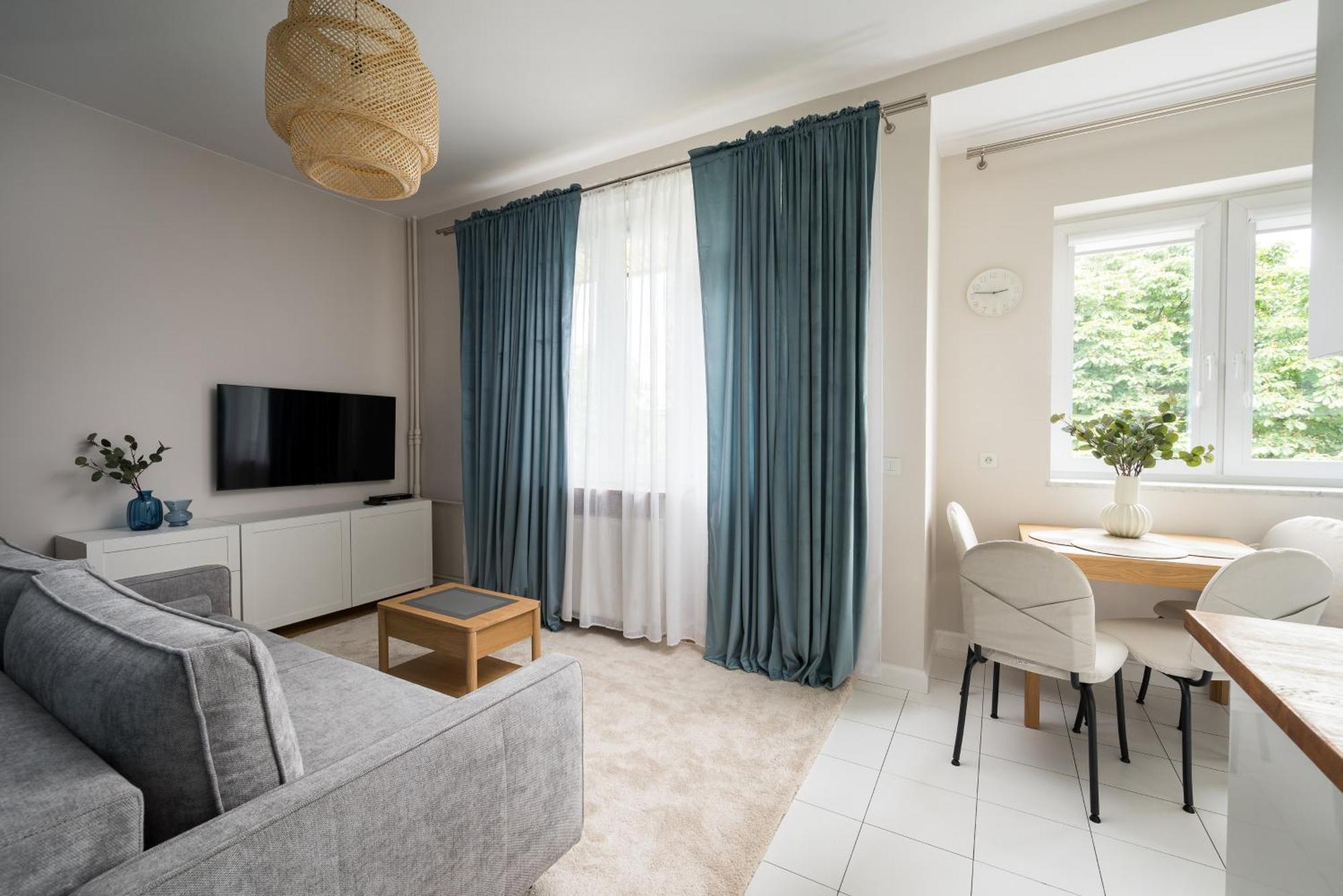 Wola Ratusz Homely Apartment Warsawa Bagian luar foto