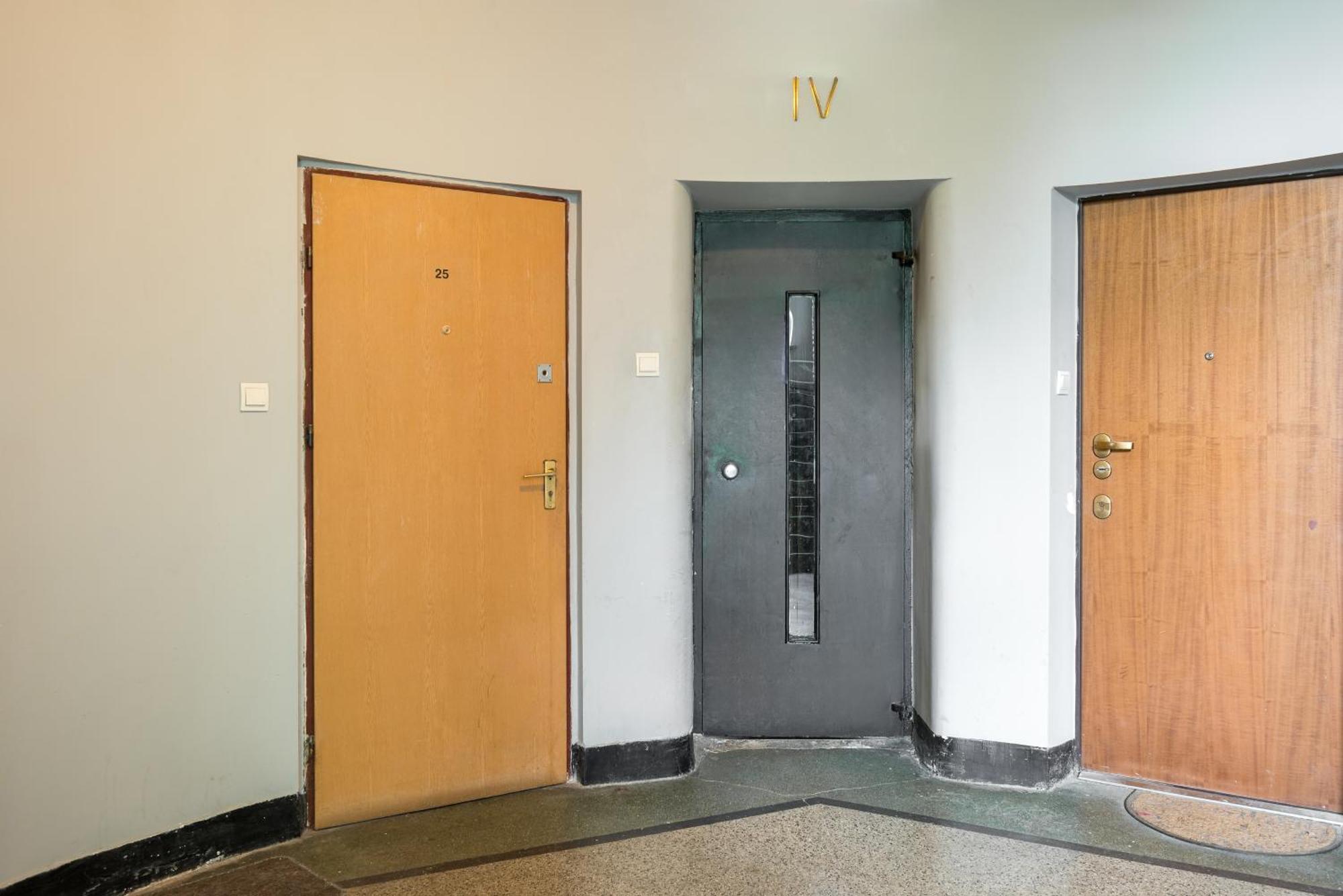 Wola Ratusz Homely Apartment Warsawa Bagian luar foto